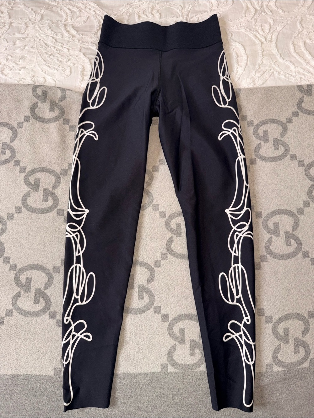 Ultracor Black Leggings with White Scroll Side Design